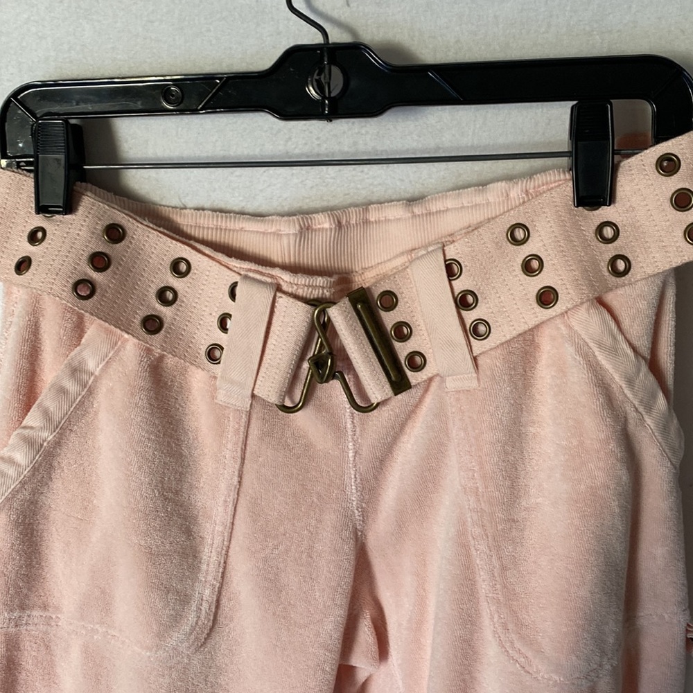 Juicy Couture Light Peach Crop Pant with wide belt. - Picture 2 of 4